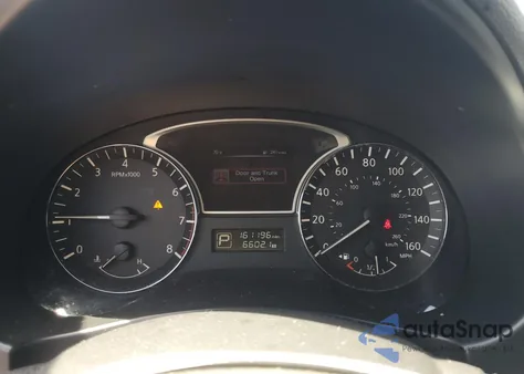 2015 Nissan Altima 2.5 z USA, uszkodzony, nr VIN 1N4AL3AP4FC261959